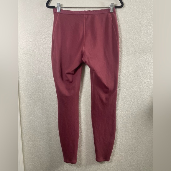 Patagonia Women's Mauve Capilene Thermal Weight Base Layer Bottoms | Small - Picture 6 of 6